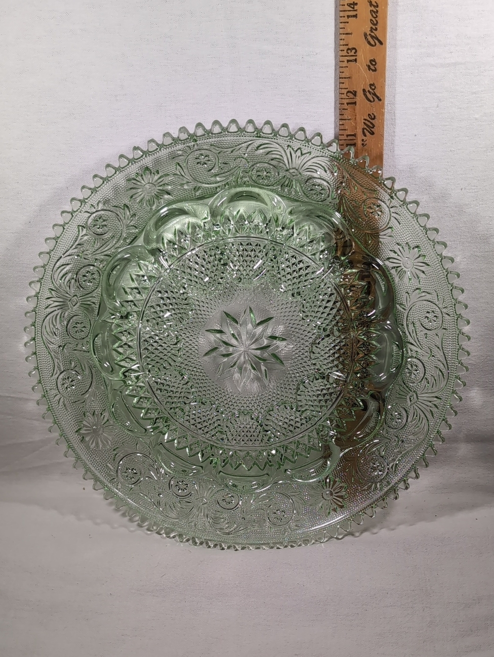 Beautiful Green Vintage Indiana Glass Deviled Egg Plate